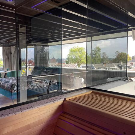 Above And Beyond - Luxe Suite Met Sauna En Stoomdouche Zaandam Exteriör bild