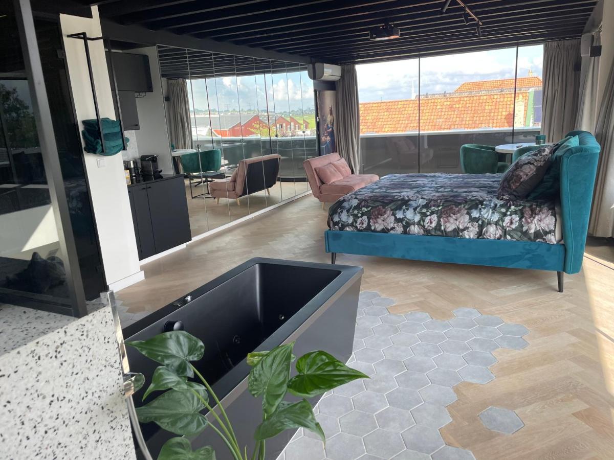 Above And Beyond - Luxe Suite Met Sauna En Stoomdouche Zaandam Exteriör bild